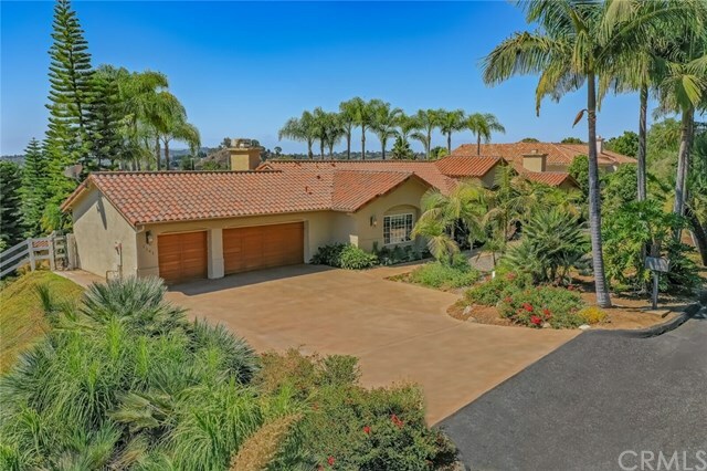 Property Photo:  1141 Lorenzo Drive  CA 92028 