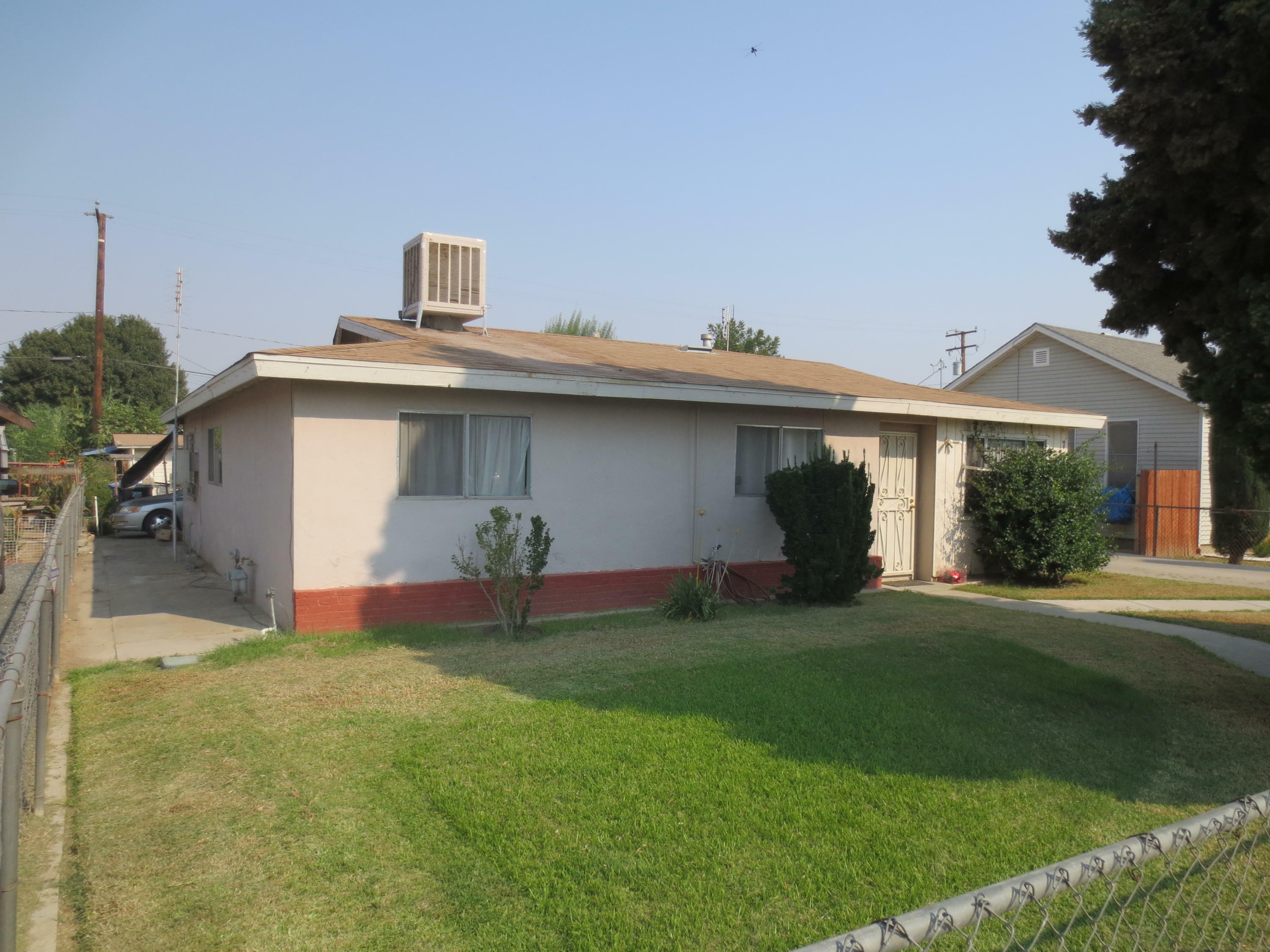 Property Photo:  770 Elm Road  CA 93219 