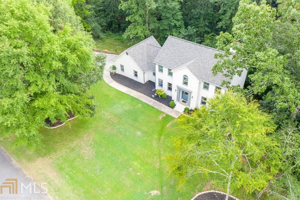 Property Photo:  2202 Cloud Land Dr  GA 30152 