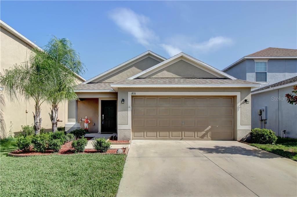 Property Photo:  1831 Harbour Blue Street  FL 33570 