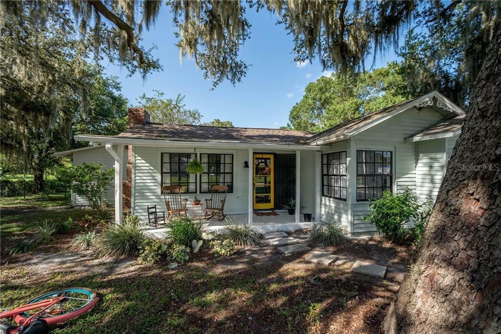 Property Photo:  730 W Whidden Street  FL 34266 