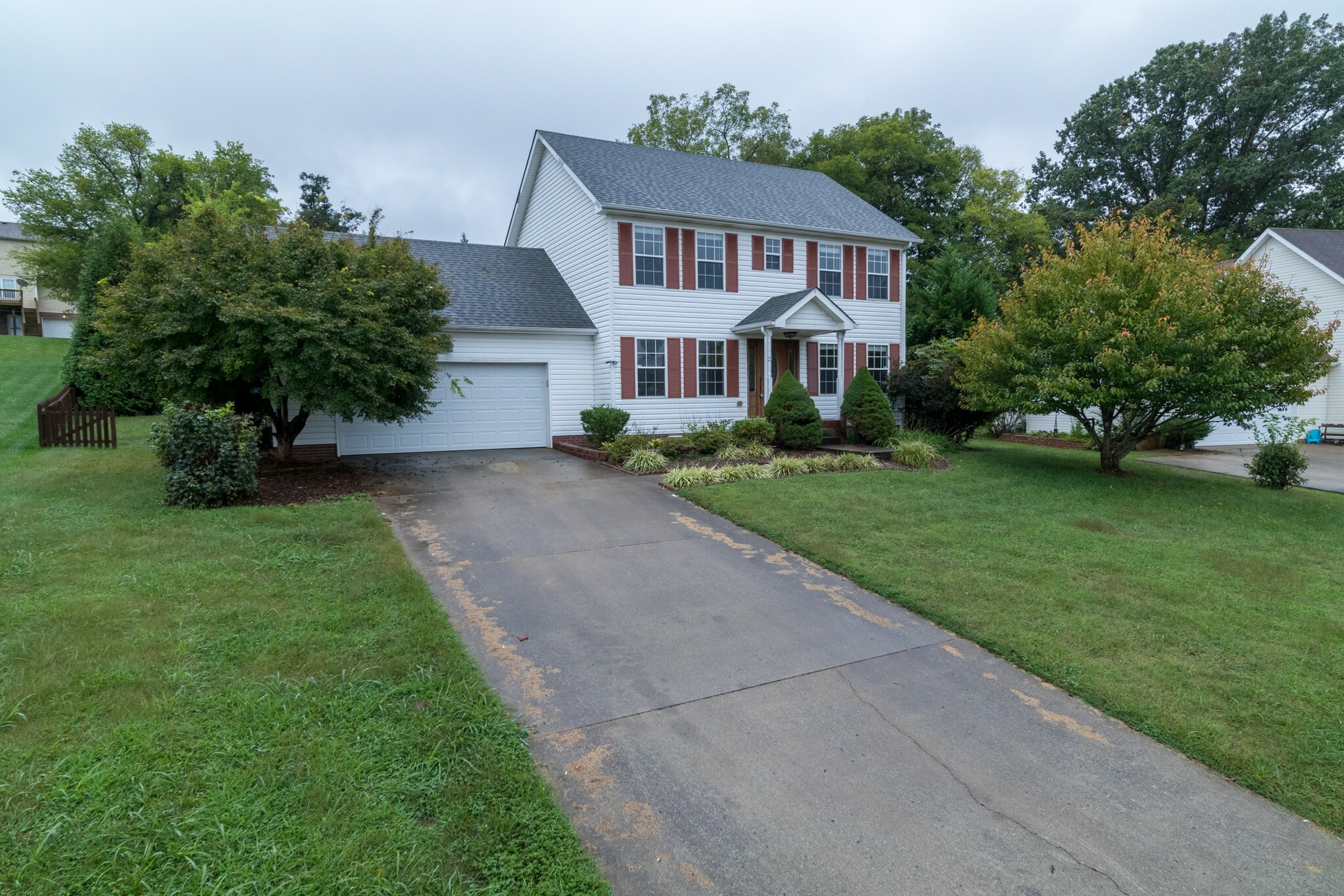 Property Photo:  212 Cody Ct  TN 37043 