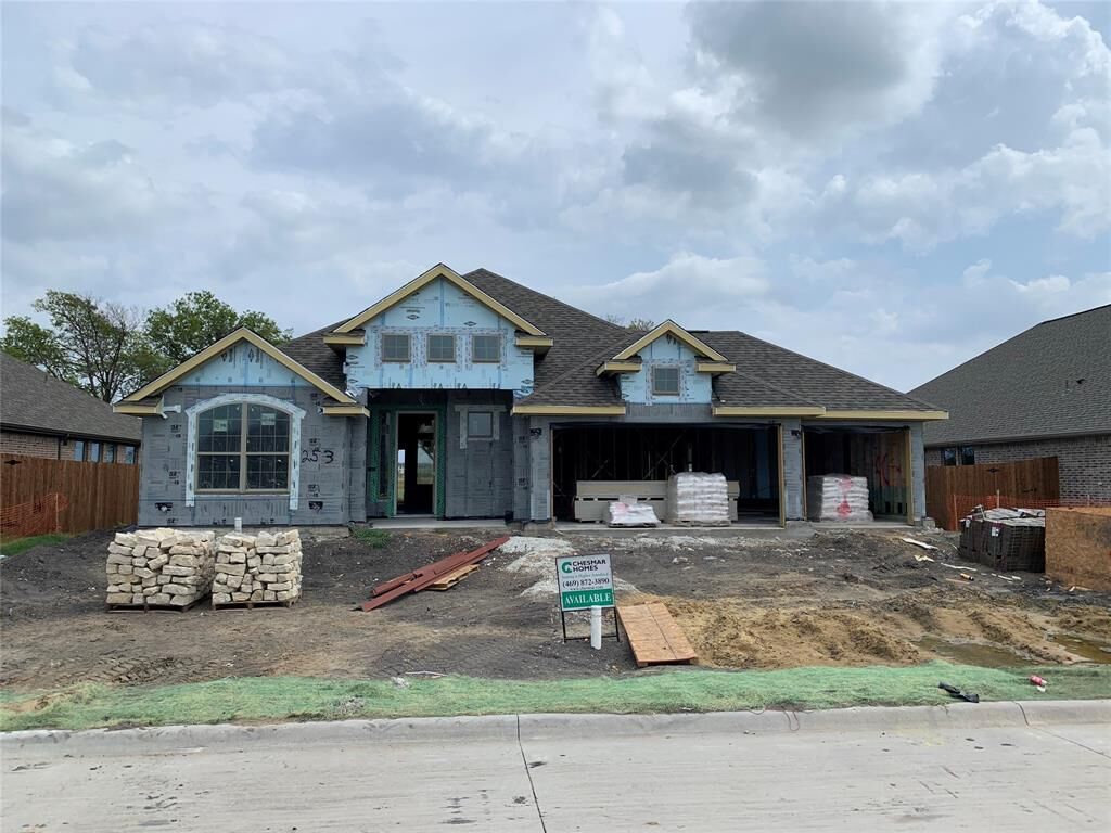 Property Photo:  253 Chesapeake Drive  TX 75071 