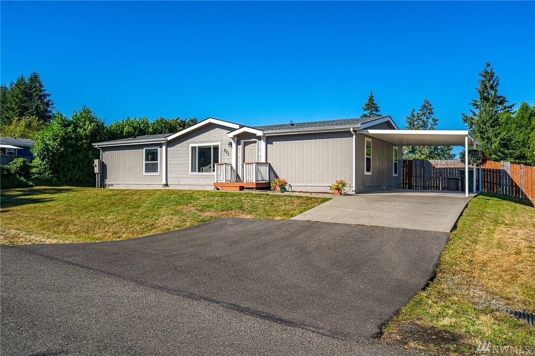 Property Photo: 521 6th Ave NW WA 98532
