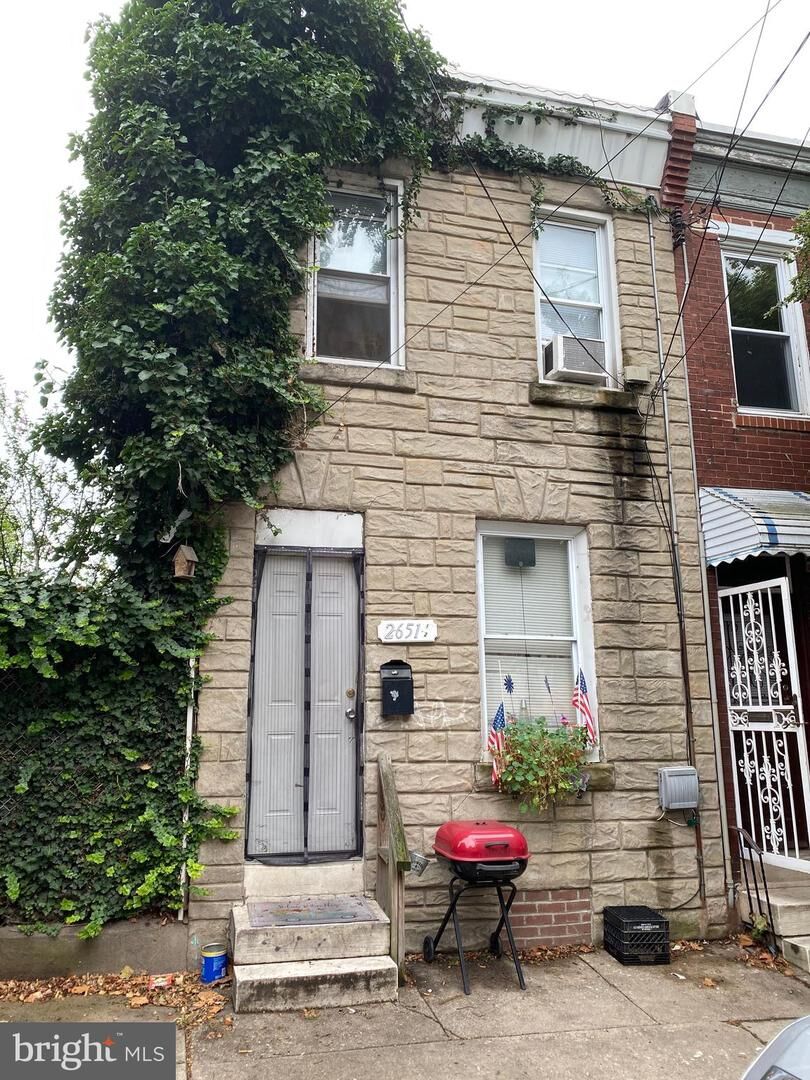 Property Photo:  2651-1/2 Martha Street  PA 19125 