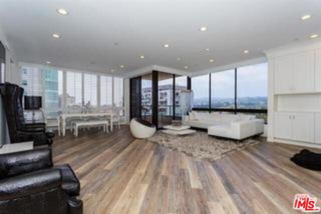 Property Photo: 10350 Wilshire Blvd 1202 CA 90024