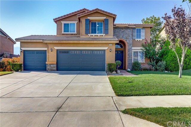 Property Photo: 15322 Thistle Street CA 92336