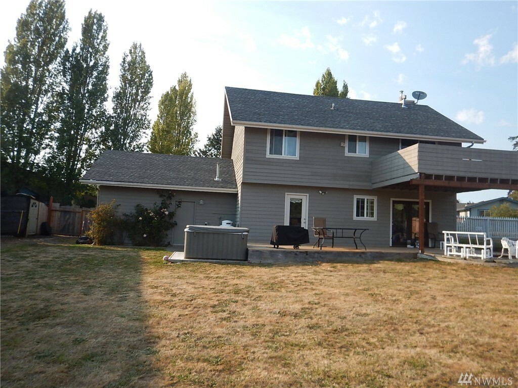 Property Photo:  485 Spruce St  WA 98250 