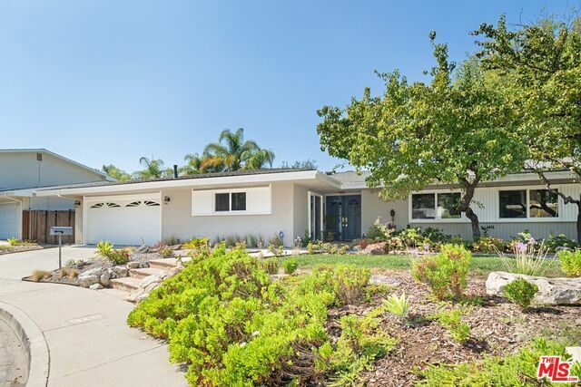 5713 Star Ln  Woodland Hills CA 91367 photo