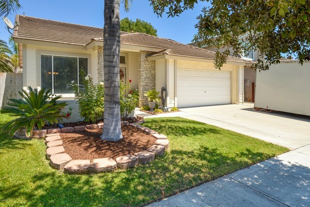 Property Photo:  1522 Daffodil Avenue  CA 93004 