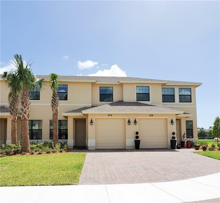 Property Photo:  878 S Verona Trace Drive  FL 32966 