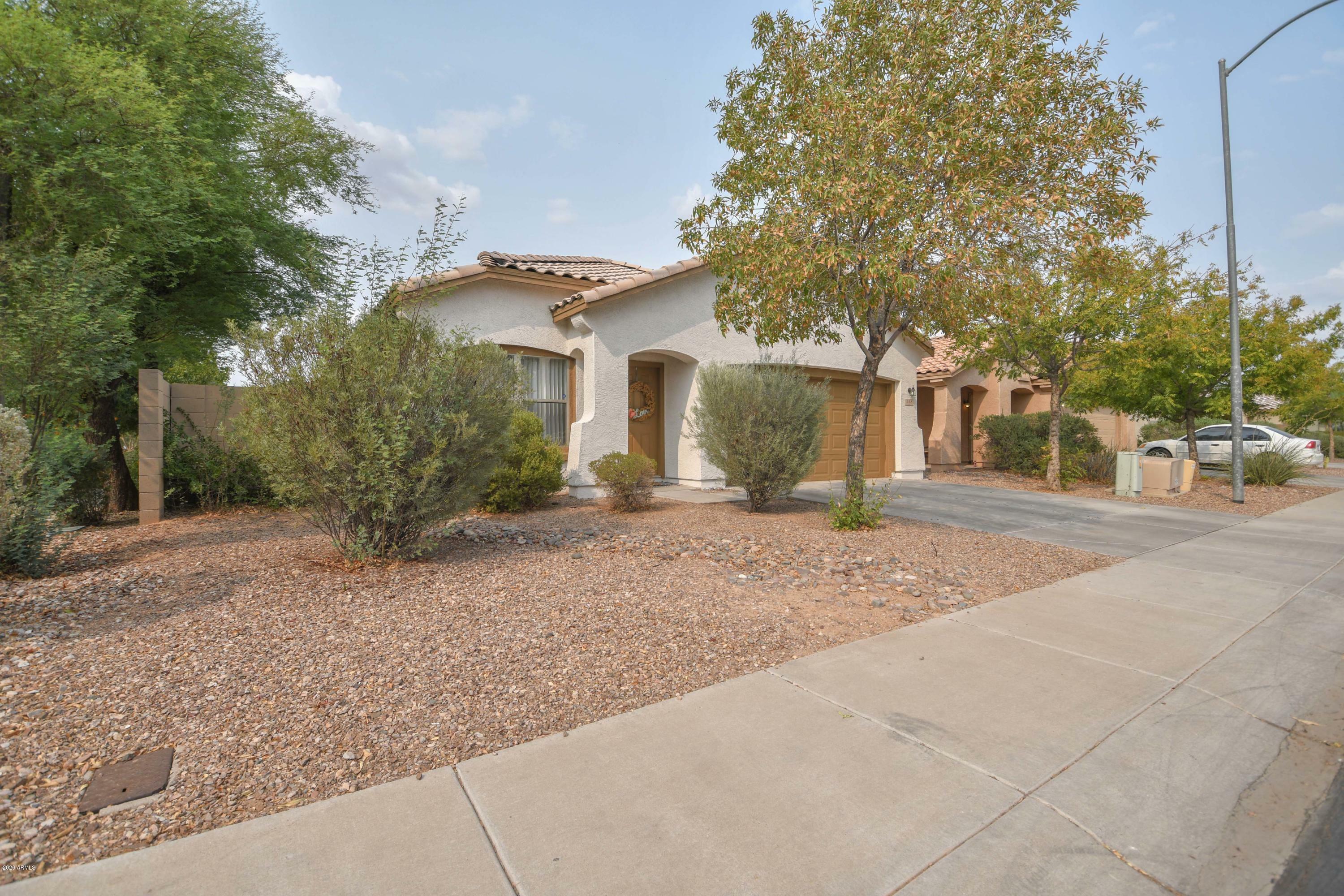 Property Photo:  598 W Viola Street  AZ 85122 