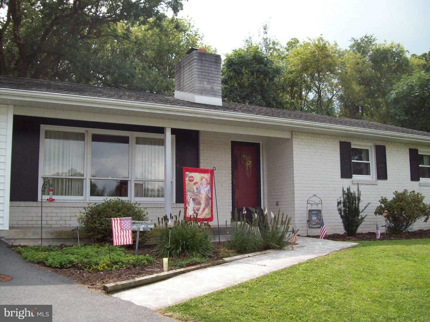 Property Photo: 160 Downey Drive PA 17202