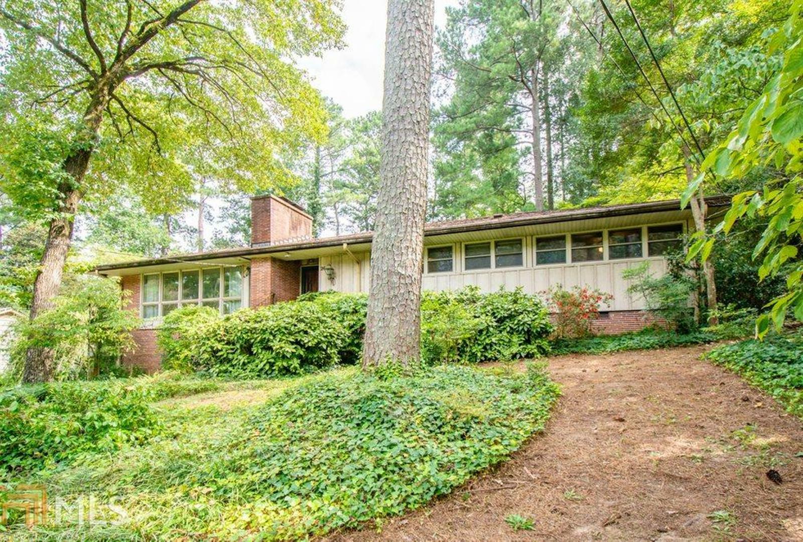 Property Photo: 2071 Beaver Road NE GA 30345