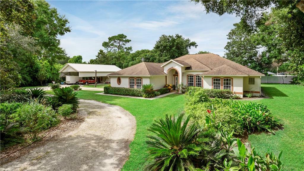 Property Photo: 46 Monroe Avenue FL 32713