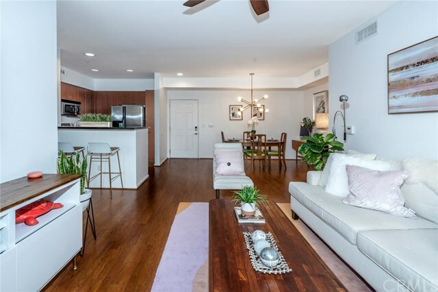 Property Photo:  1801 E Katella Avenue 3025  CA 92805 