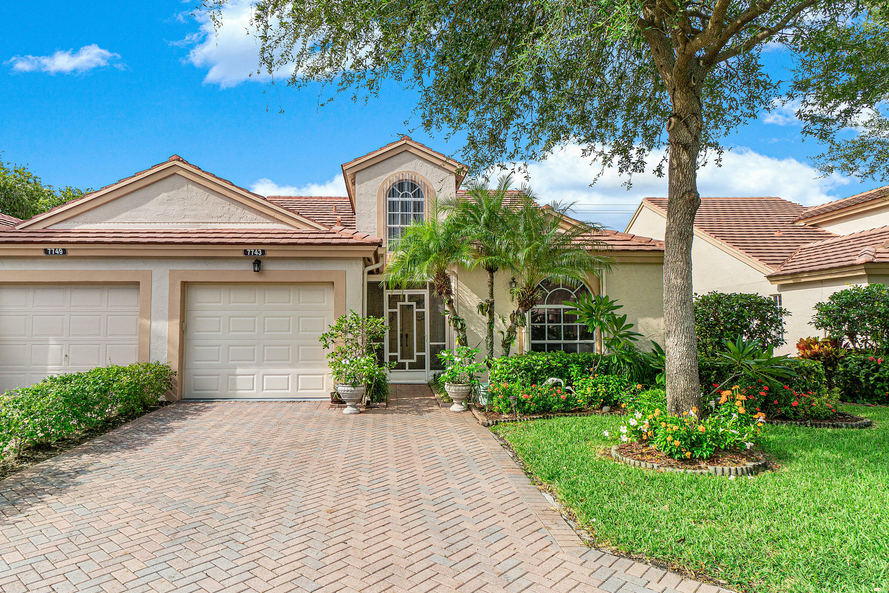 Property Photo:  7743 Silver Lake Drive  FL 33446 