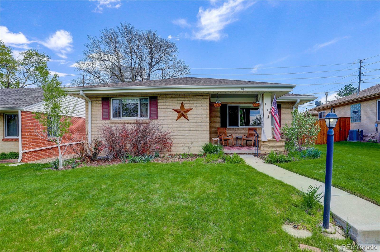 Property Photo: 1180 S Harrison Street CO 80210