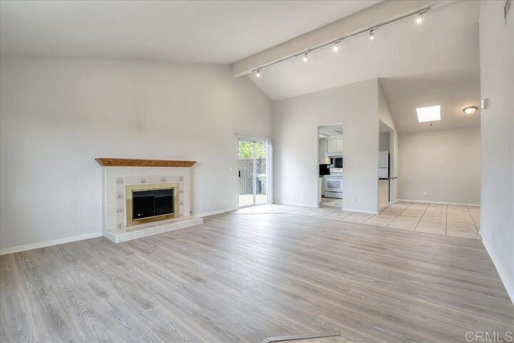 Property Photo:  138 Fargo Gln  CA 92027 