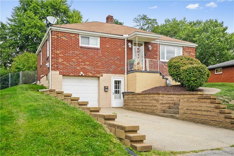 Property Photo: 431 Braddock Dr PA 15642