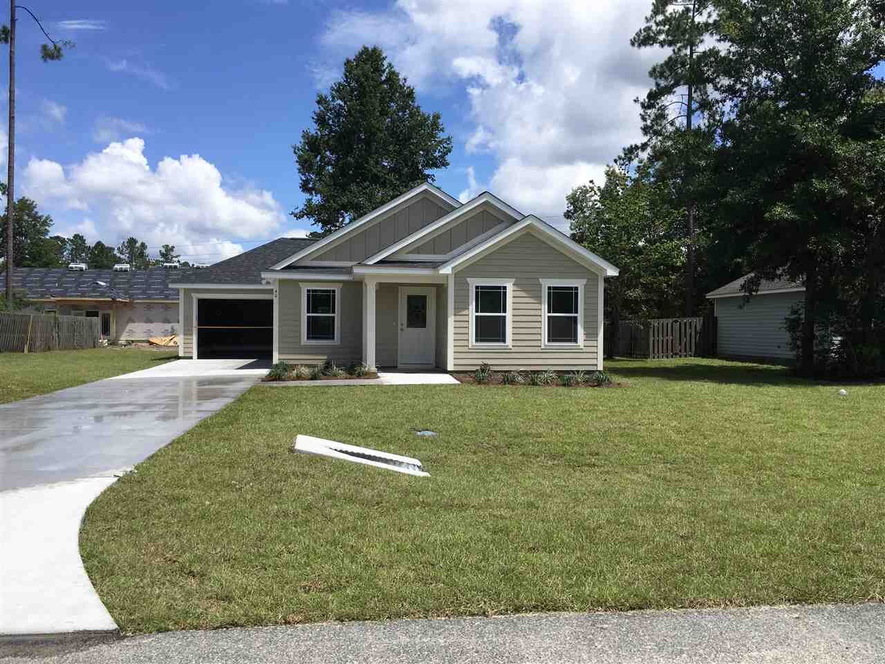 Property Photo: 34 Commodore Place FL 32327