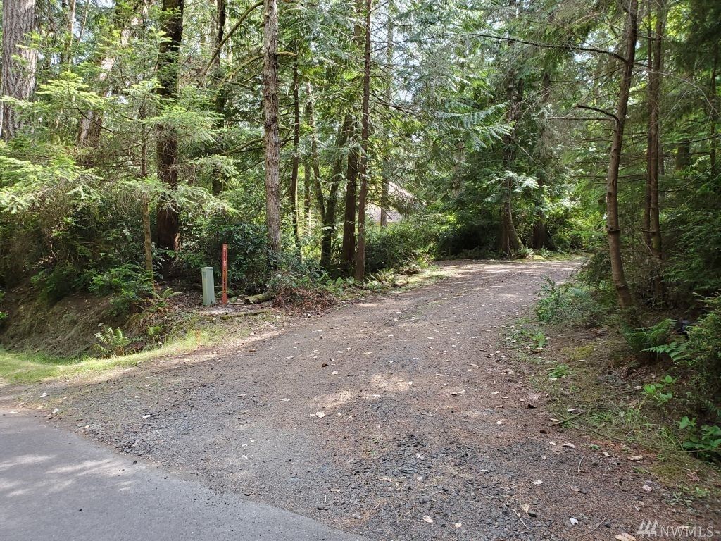 Property Photo: 647 E Portage Rd WA 98584