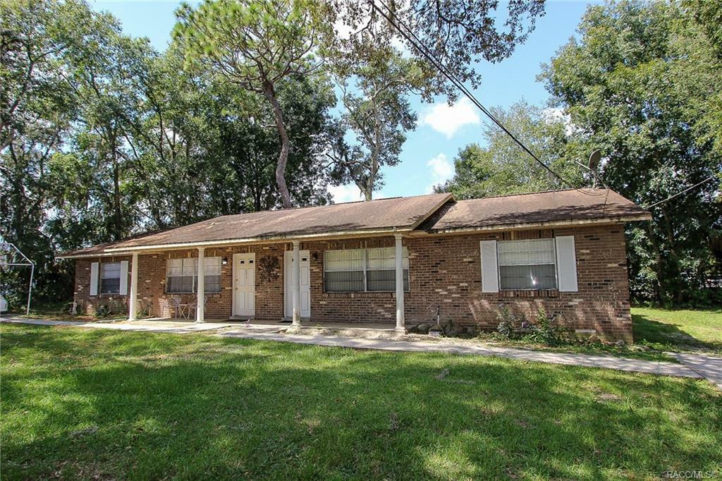 Property Photo:  2322 S Sandburg Point  FL 34448 