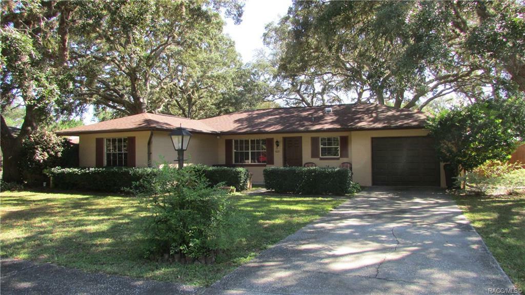 Property Photo:  9221 N Agatha Drive  FL 34434 