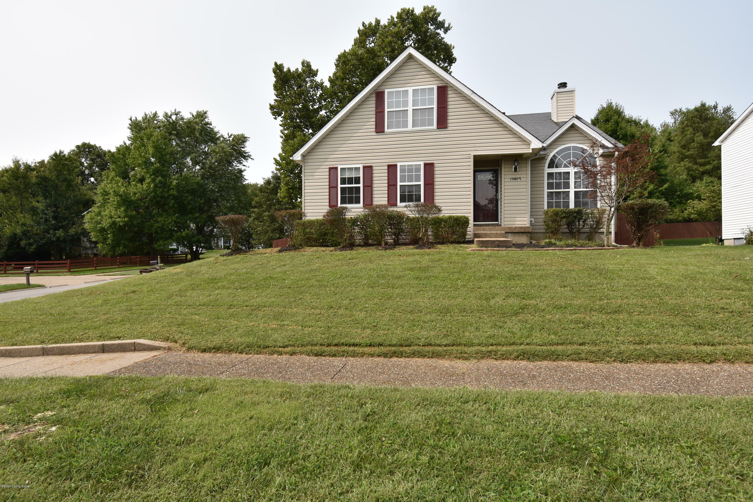 Property Photo:  10407 Mimosa View Ct ------  KY 40299 