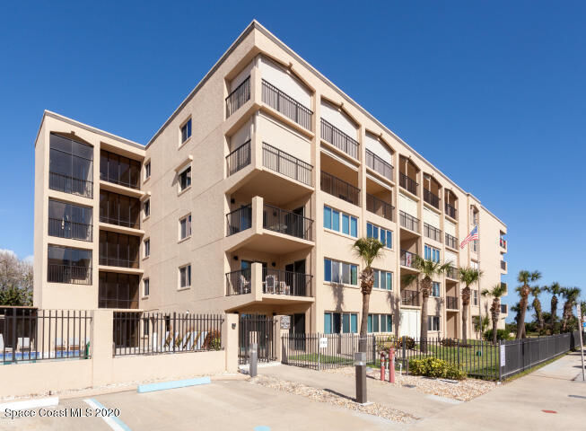 Property Photo: 430 Johnson Avenue FL 32920