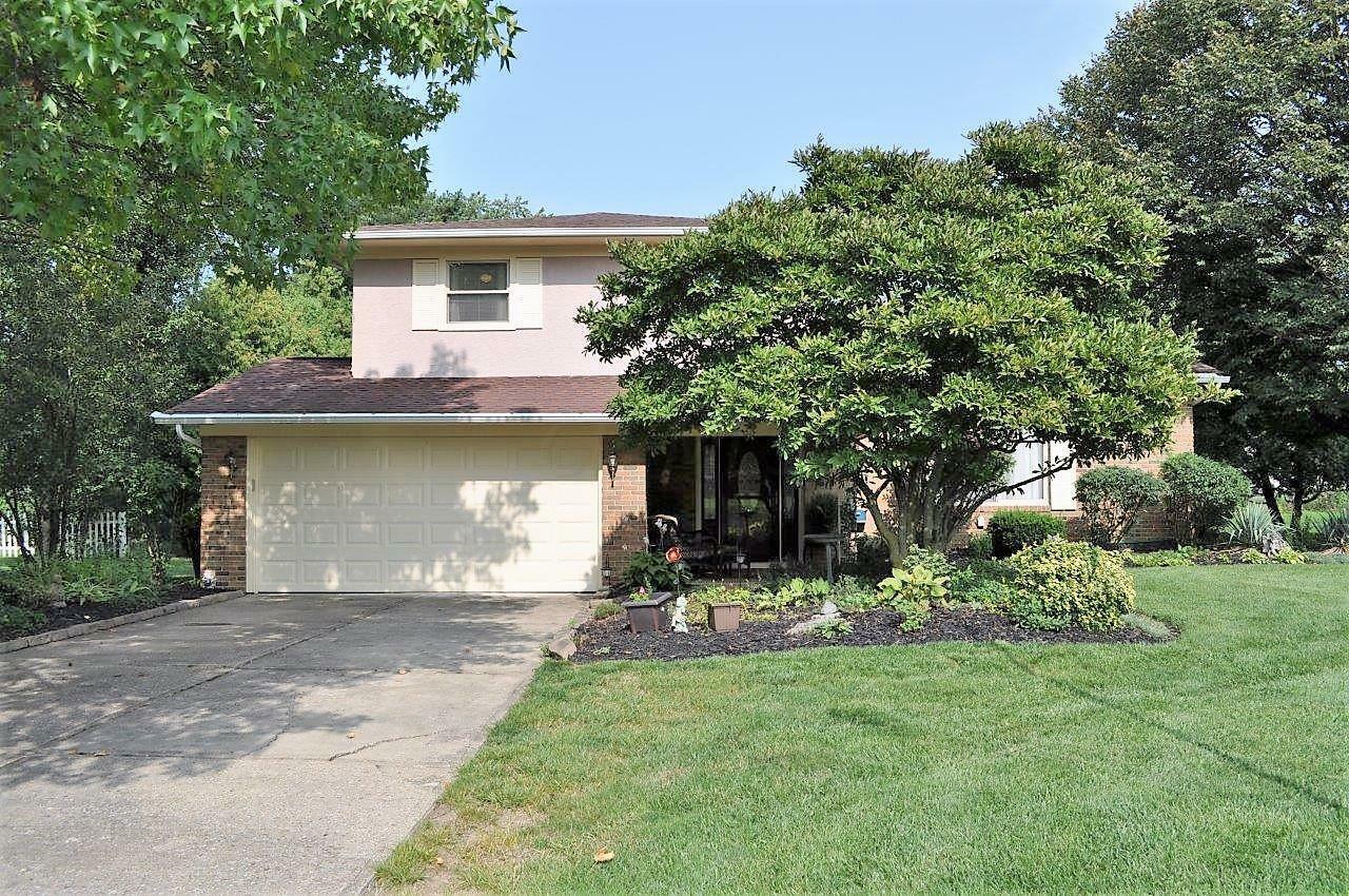 Property Photo:  434 Pickering Drive  OH 43147 