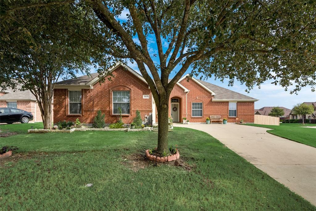 Photo de la propriété:  6617 Mill Valley Drive  TX 76065 