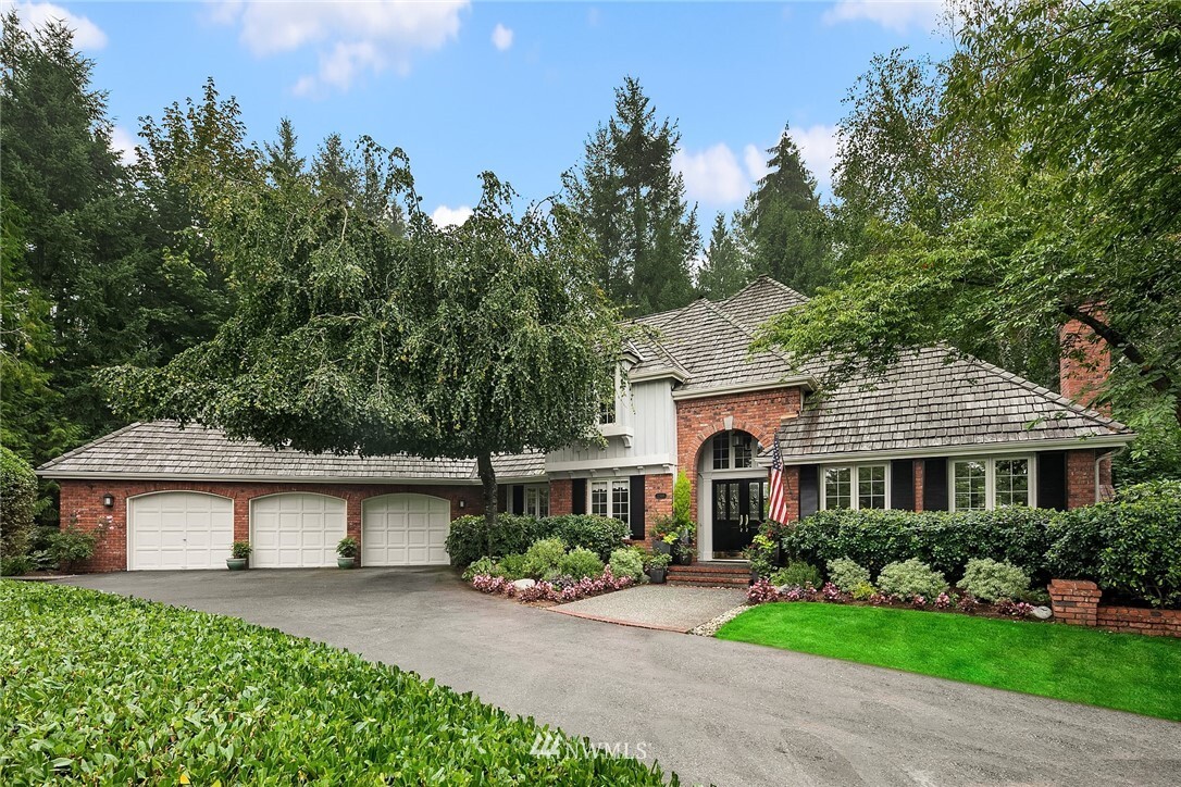 Property Photo: 22505 NE 166th Street WA 98077