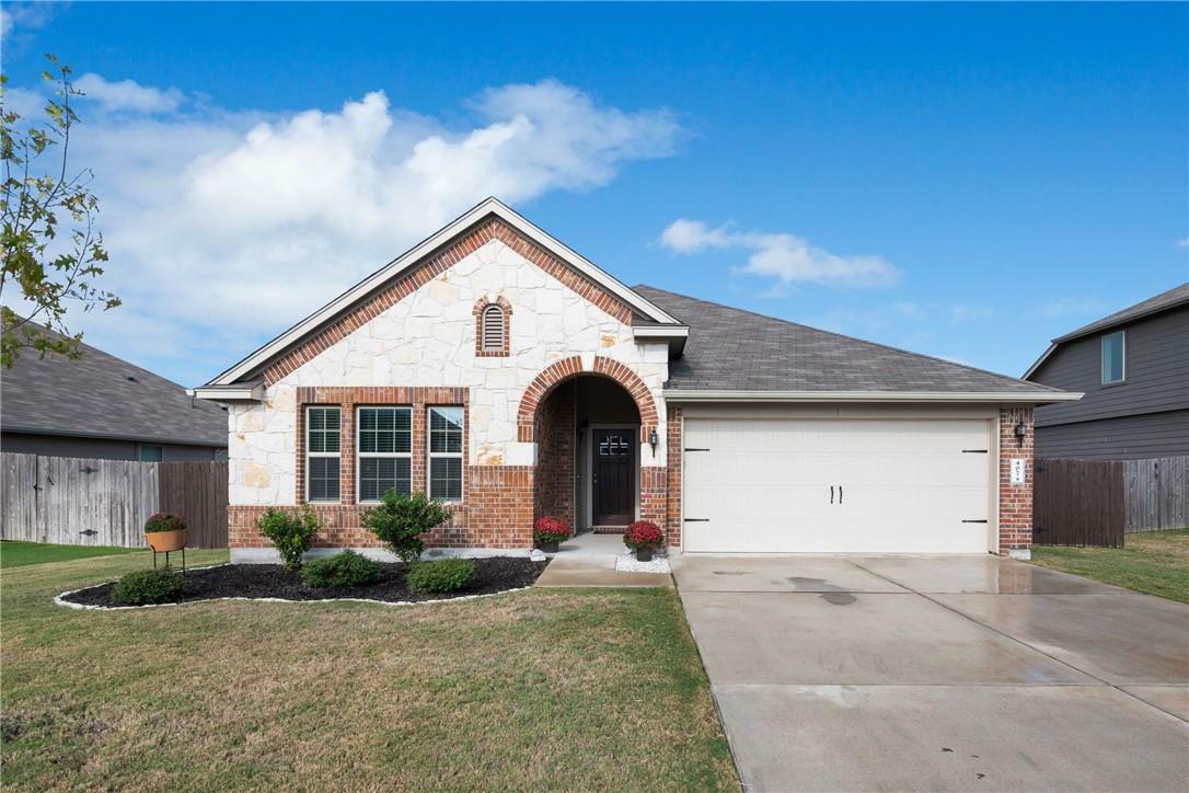 Property Photo: 407 Wimberley Street TX 78634