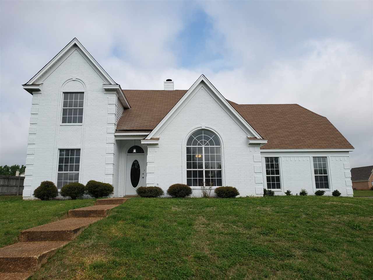 Property Photo:  115 Oak Crest Dr  TN 38060 