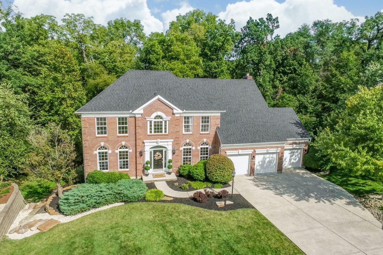 Property Photo: 6046 Windy Hollow Ct OH 45140