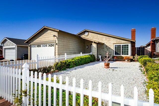 Property Photo:  2150 Starburst Ln  CA 92154 