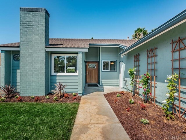 Property Photo:  1413 Kings Cross Drive  CA 92007 