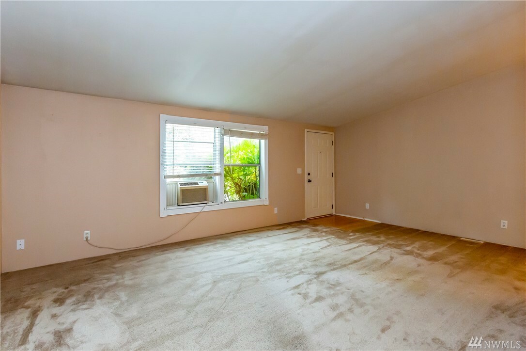 Property Photo: 6116 Kitsap Wy 43 WA 98312