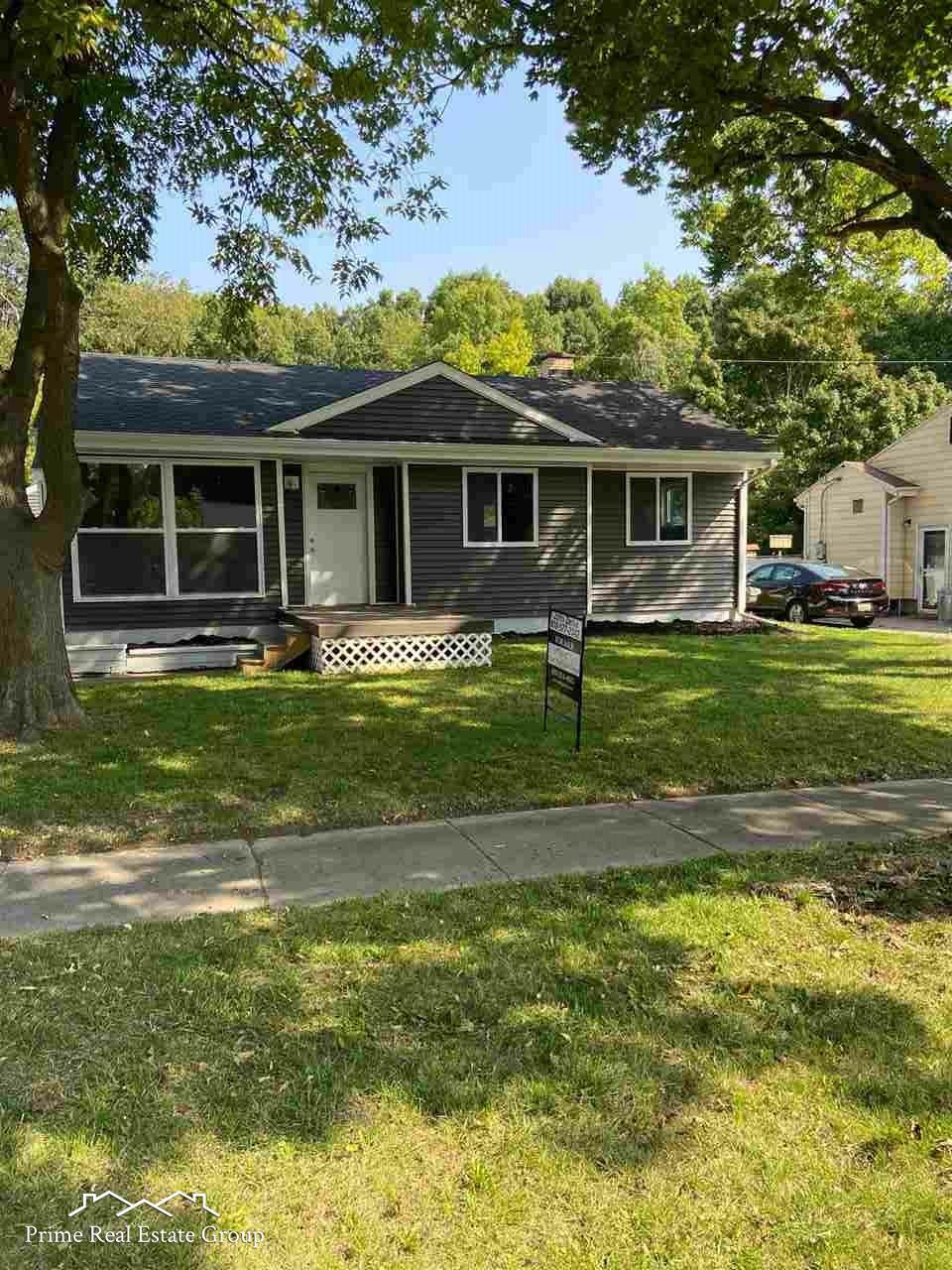 Property Photo:  746 Elmwood  MI 48430 