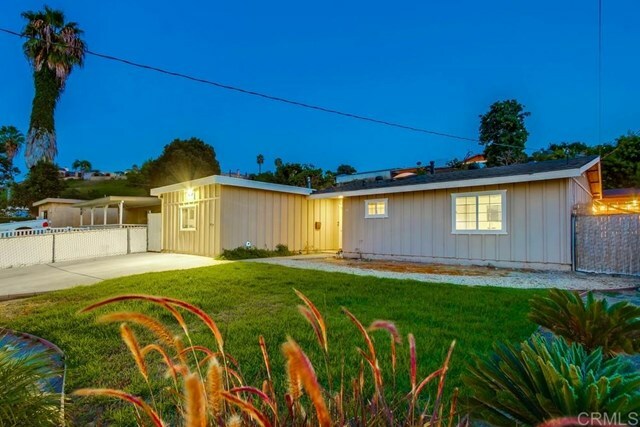 Property Photo:  28 E Olympia Ct  CA 91911 