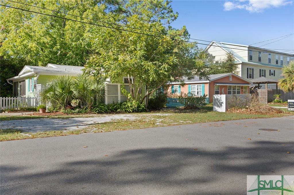 Property Photo:  401 Jones Avenue Avenue  GA 31328 