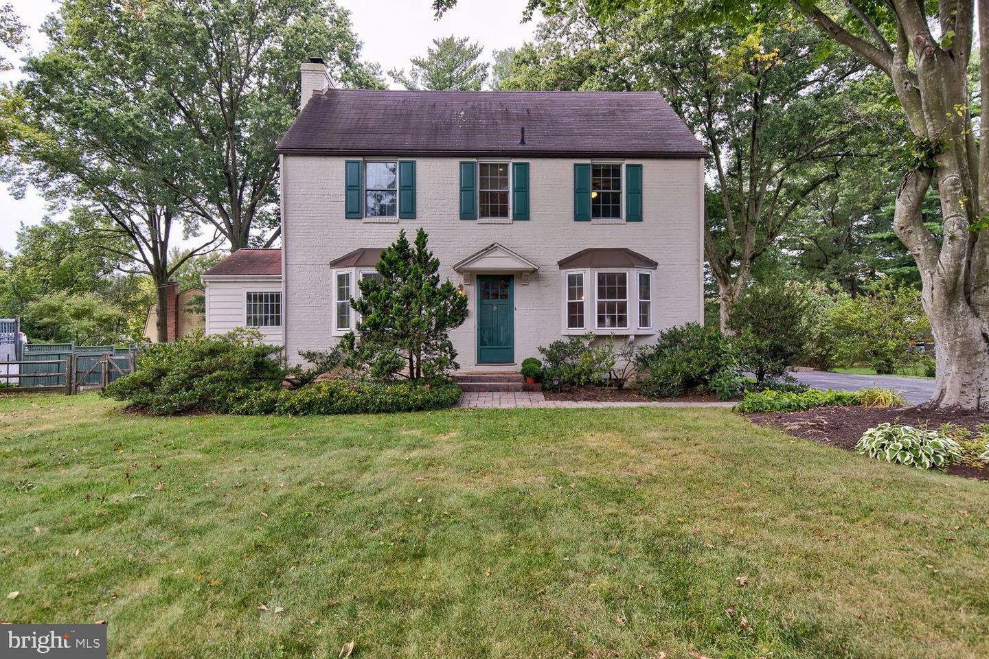 Property Photo: 415 Hawthorne Road PA 19086