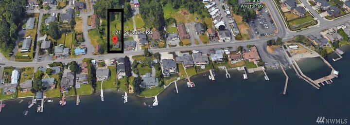 Property Photo:  10505 2nd St SE  WA 98258 
