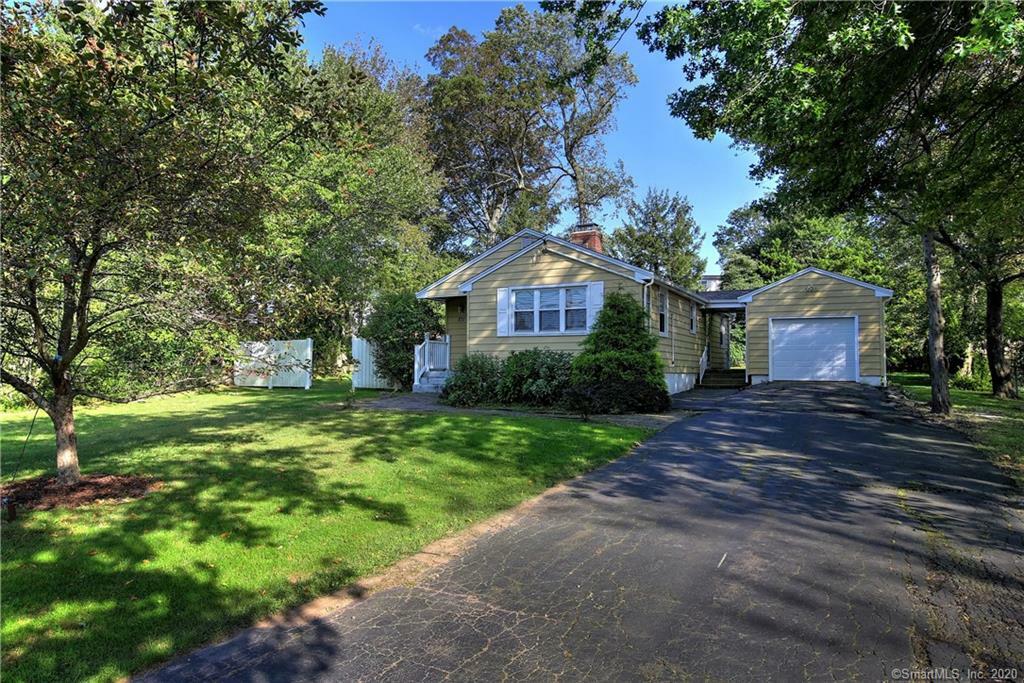 Property Photo:  271 Jones Hill Road  CT 06516 