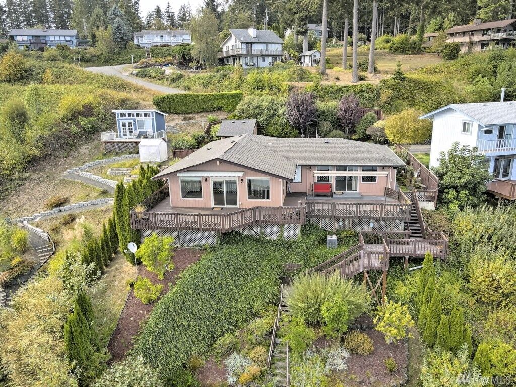 Property Photo: 30 SE Bluff Loop Rd WA 98584