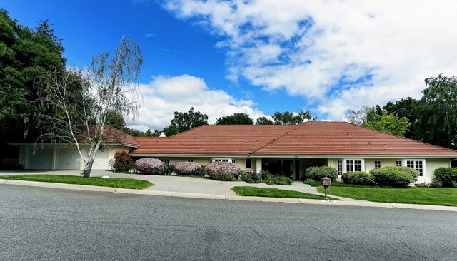 Property Photo:  1580 Aldercreek Place  CA 91362 