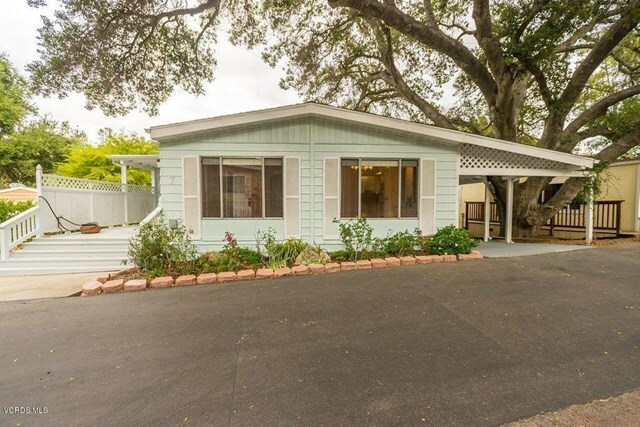 Property Photo:  7 Sherwood Drive  CA 91361 