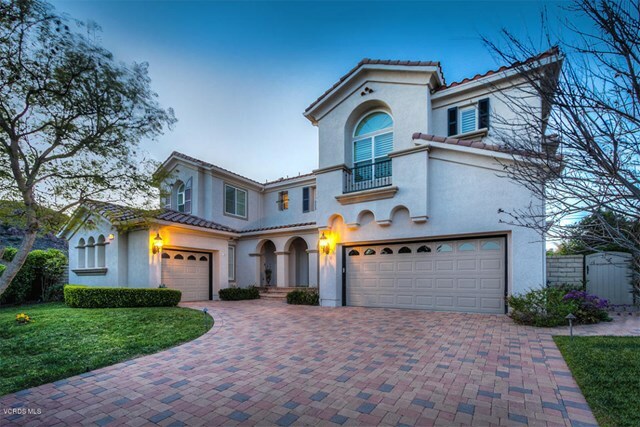 Property Photo:  115 Via Sandra  CA 91320 