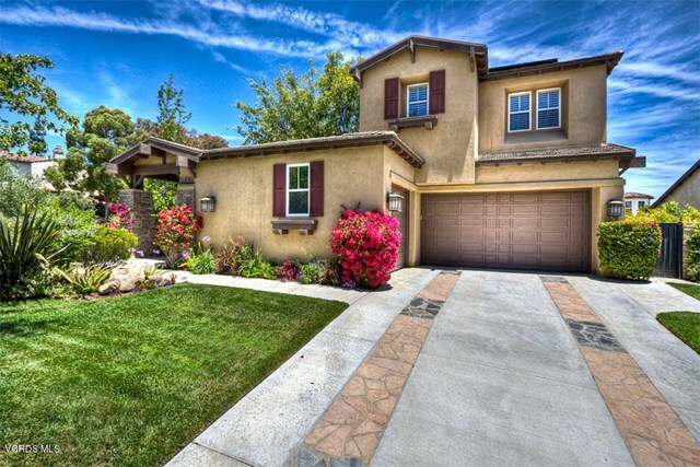 Property Photo:  1090 Via Palermo  CA 91320 